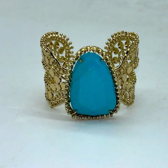 Kendra Scott Abena Turquoise Gold Cuff Bracelet Used on Runway Fashion Show 🥰 - Picture 14 of 15